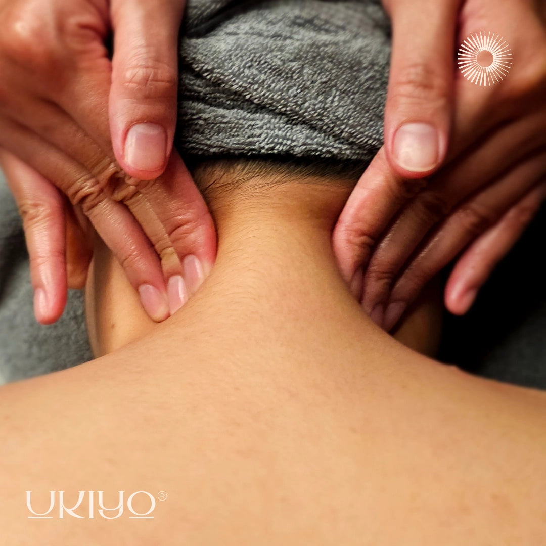 Neck & Shoulder Massage
