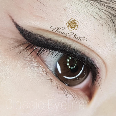 ALL ABOUT EYELINER - INTERACTIVE ONLINE TRAINING 24 - 27/01/2022 (KIT included)